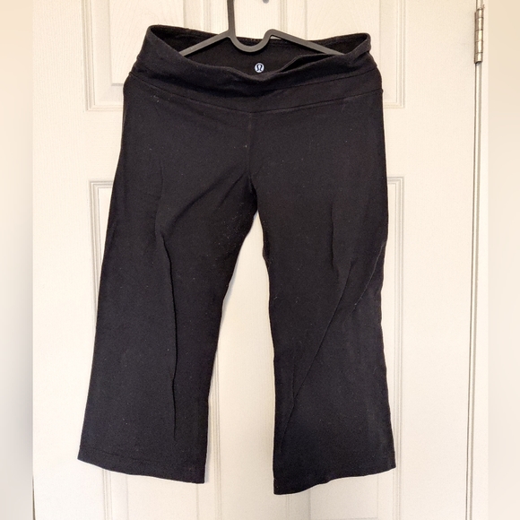 Lululemon classic Groove crop, size 6 - Picture 1 of 6